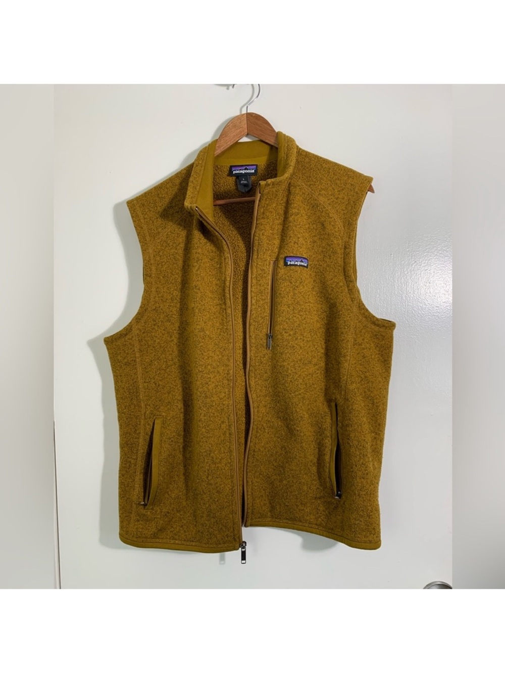 Patagonia, men's, better sweater, mustard, vest, full zip. L